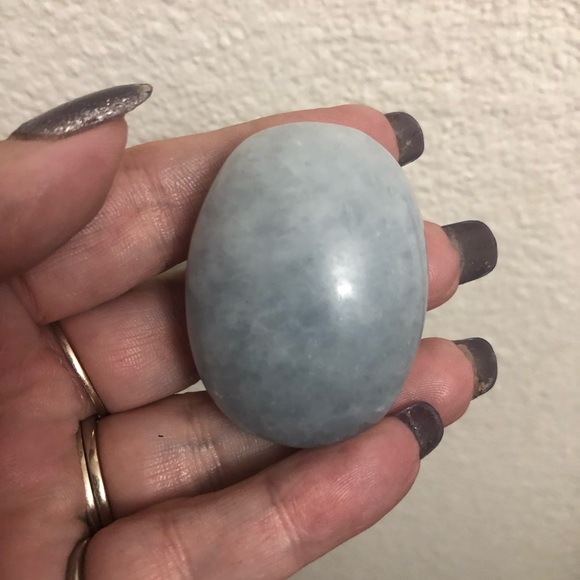Blue Calcite Palm Stone - Approx: 1.96” - Picture 1 of 3